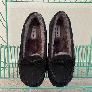 size 9 moccasins